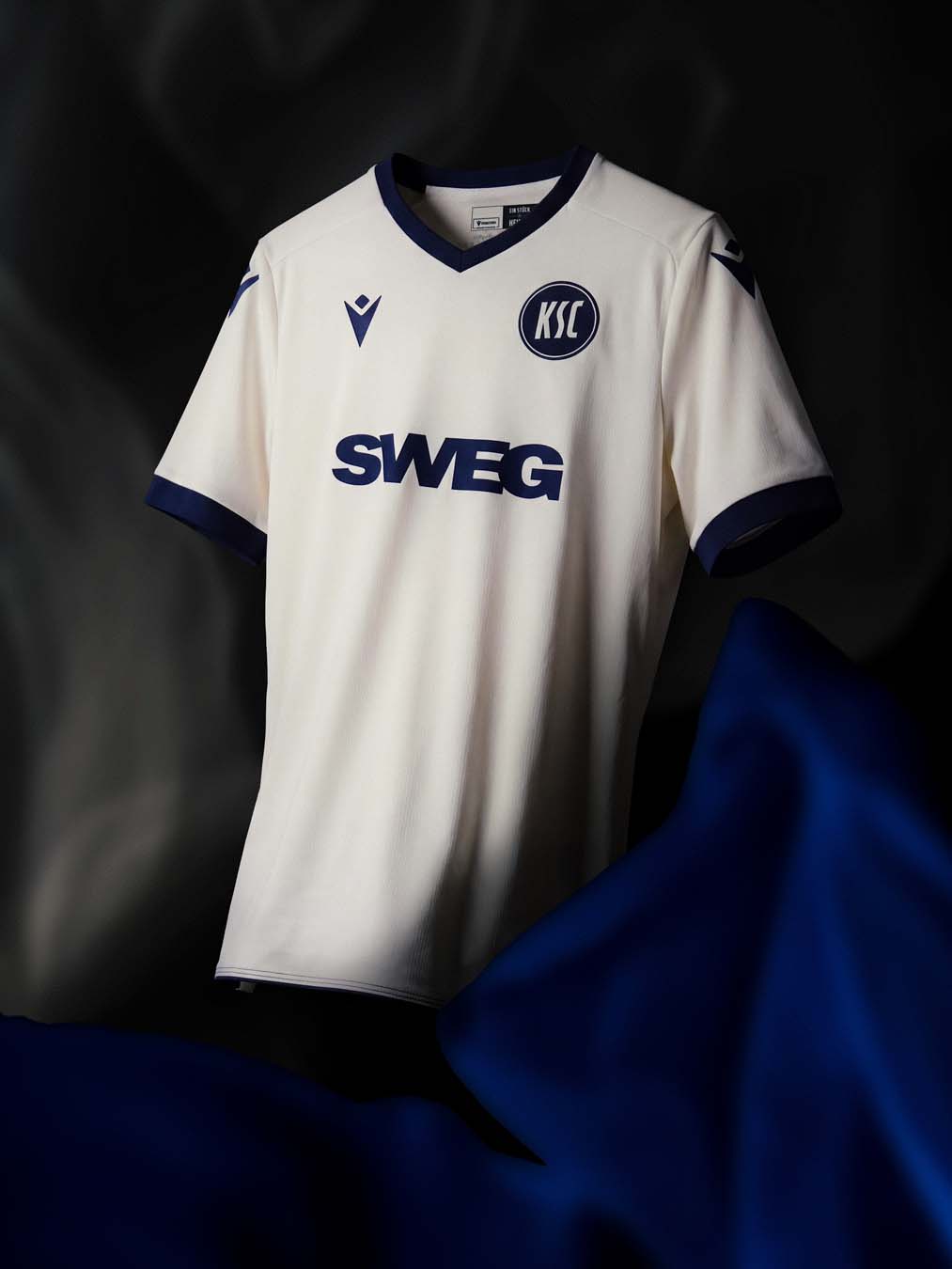 Maglie del Karlsruher SC 2026-2027 firmate Macron