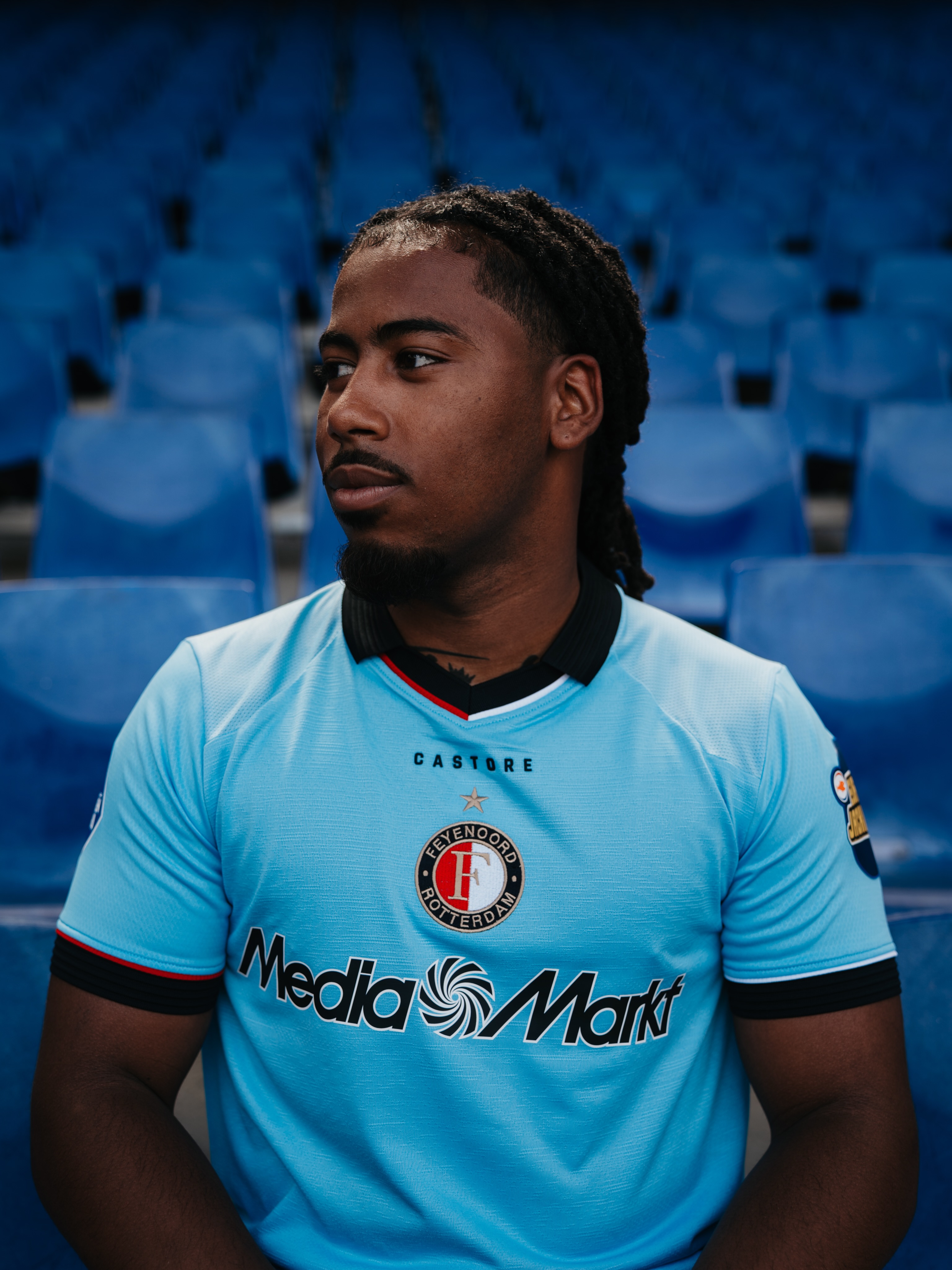 Maglia away del Feyenoord 2026-2027 omaggio alla Coppa UEFA 2002
