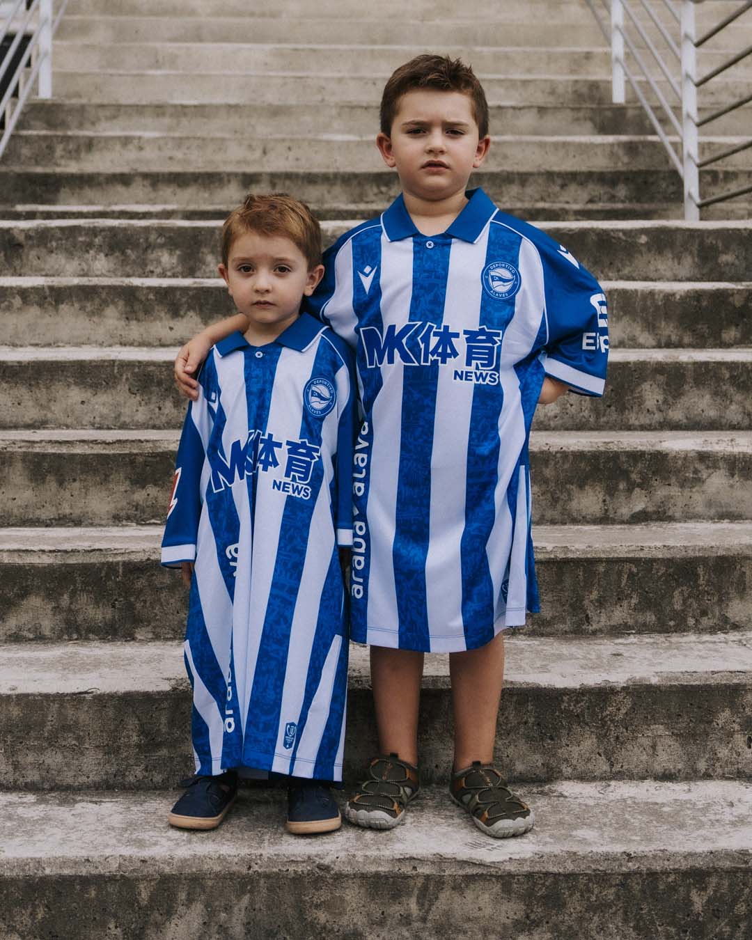 Ecco le maglie del Deportivo Alavés 2026-2027 di Macron