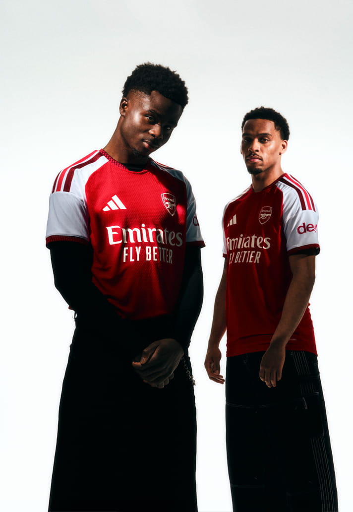 Maglia home Arsenal 2026-2027 ispirata all'Emirates Stadium