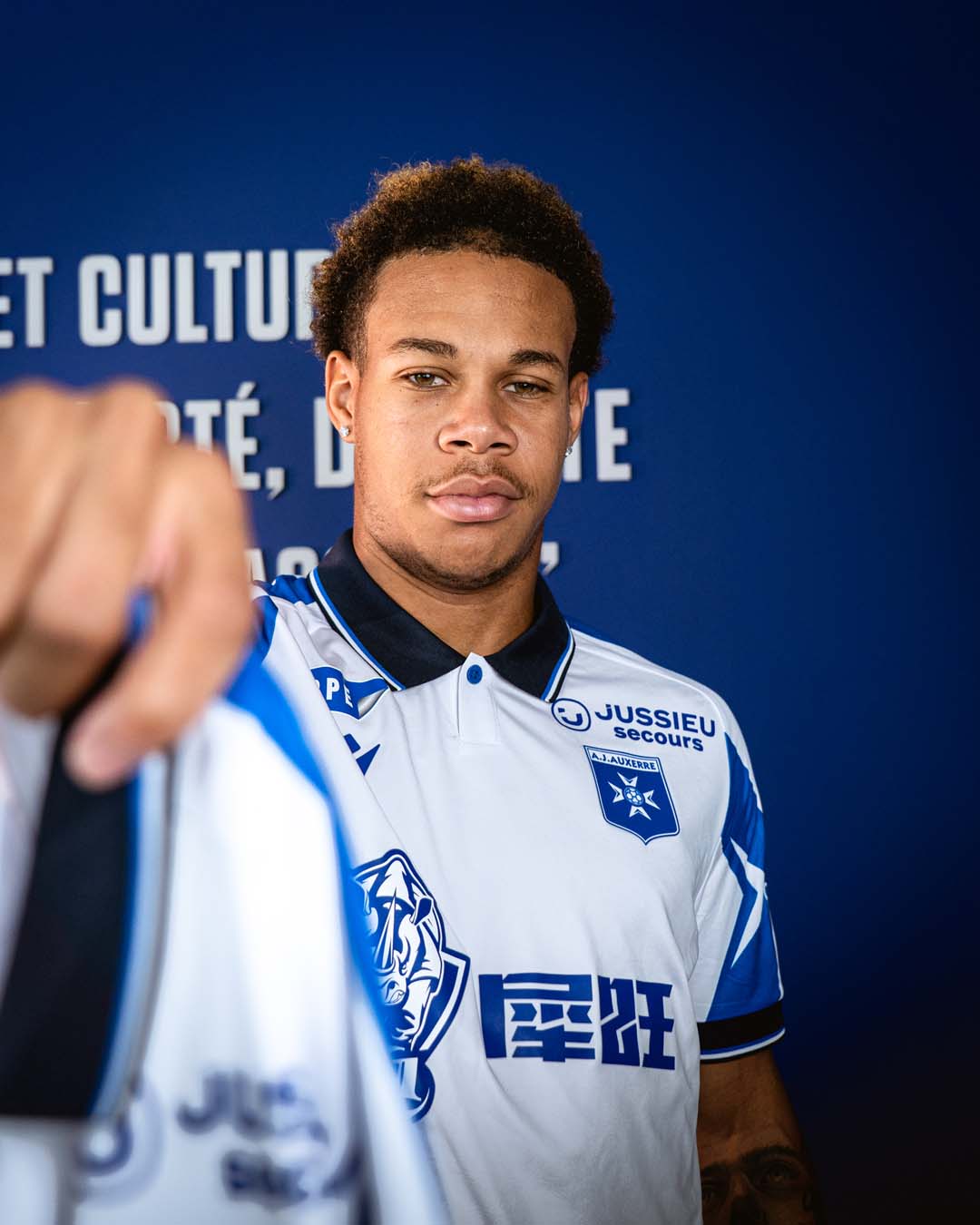 Maglie dell'AJ Auxerre 2026-2027 ispirate alle maglie 1995-1996