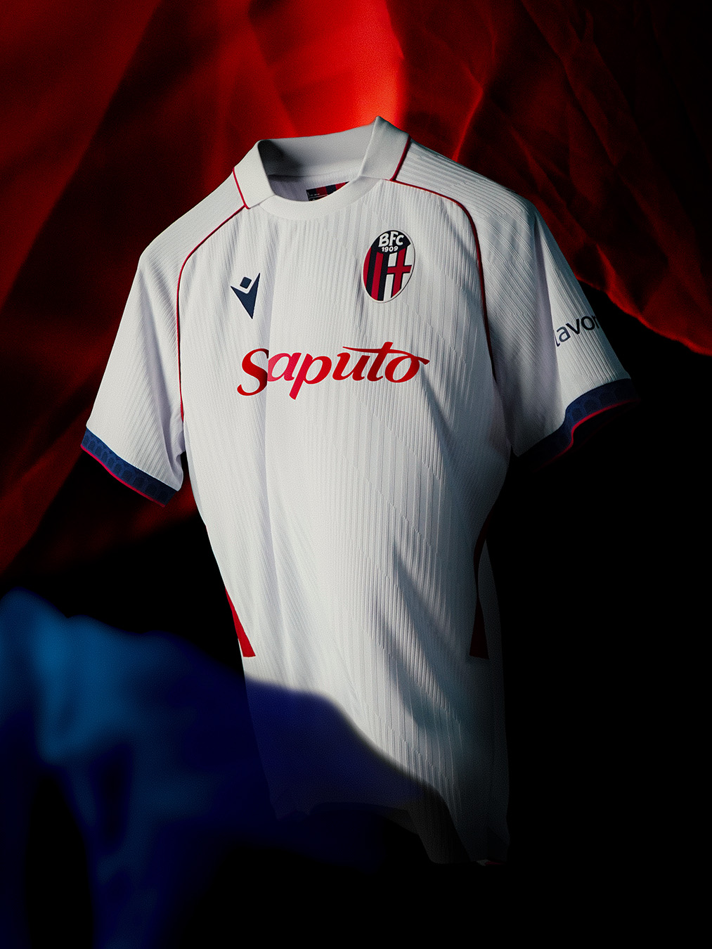 Le maglie del Bologna FC 2026-2027 omaggio allo Stadio Renato Dall'Ara