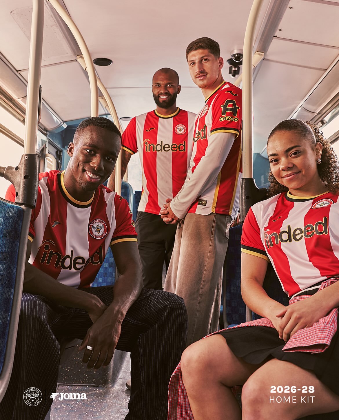 Le maglie del Brentford 2026-2027 con il nuovo sponsor