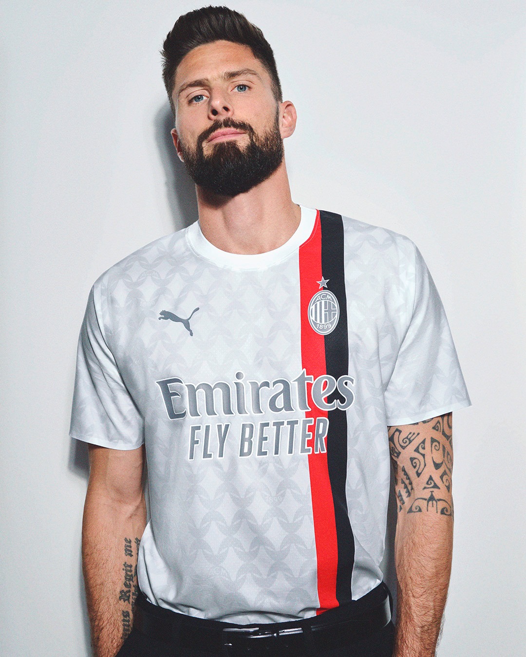 Maglia away del Milan 2023-2024: la moda milanese secondo Puma
