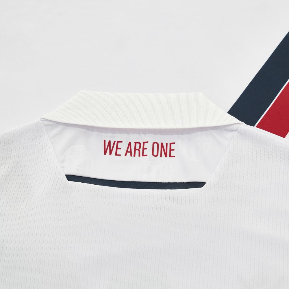 Maglie del Bologna 2023-2024: Macron e il motto «Honor the red and the blue»
