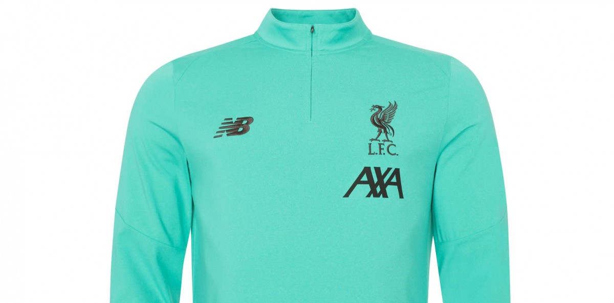 liverpool-trainingspak-2020-b.jpg