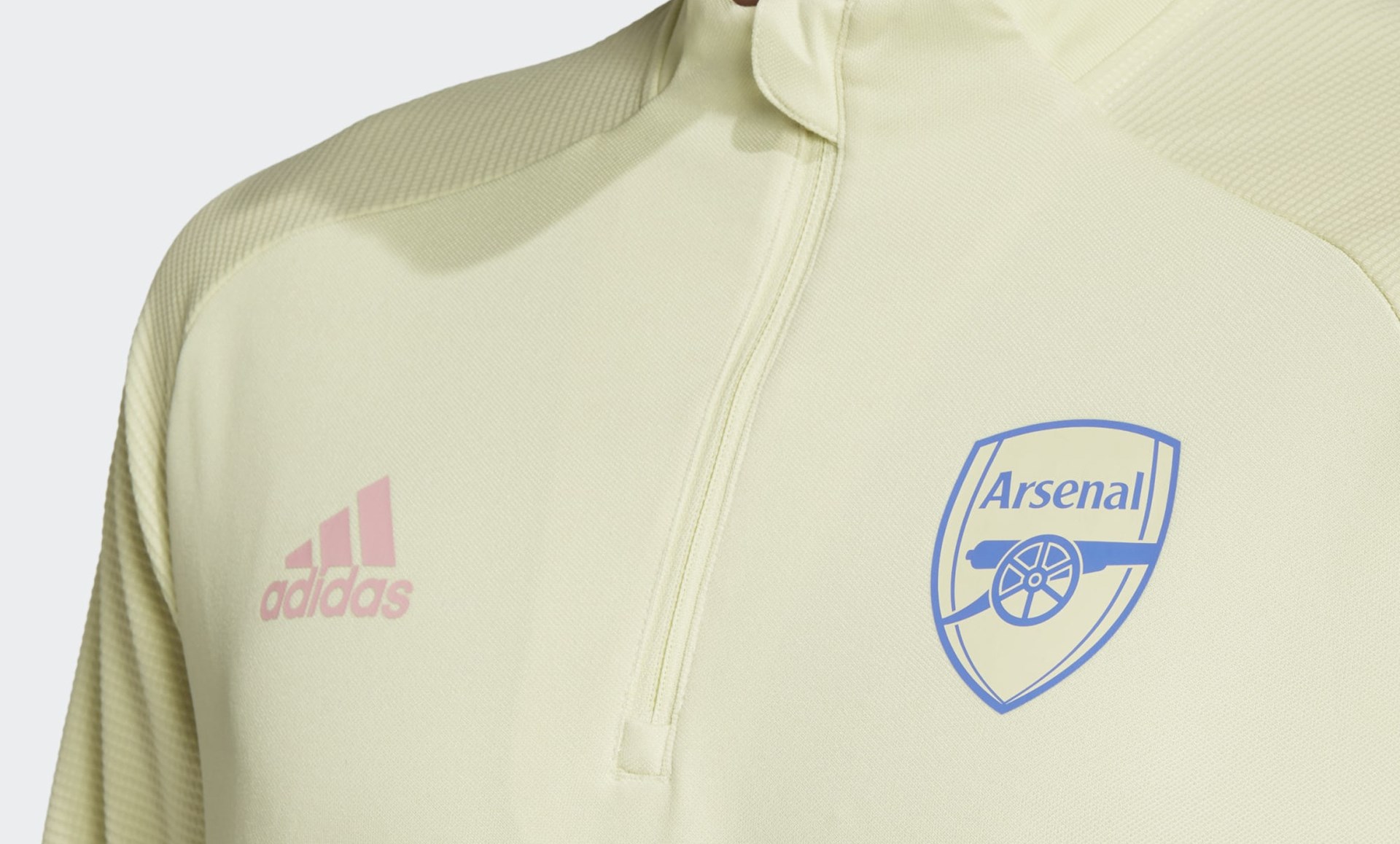 arsenal-trainingspak-2020-2021-met-top.jpg