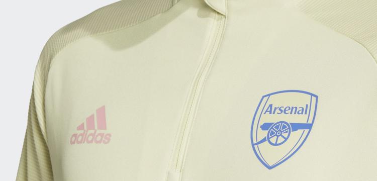 arsenal-trainingspak-2020-2021-met-top.jpg