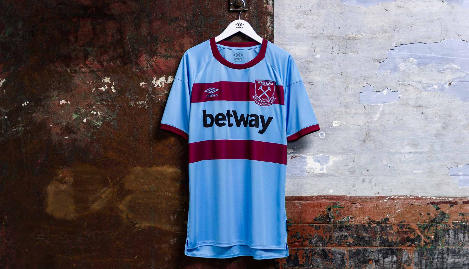 west-ham-united-uitshirt-2020-2021.jpg
