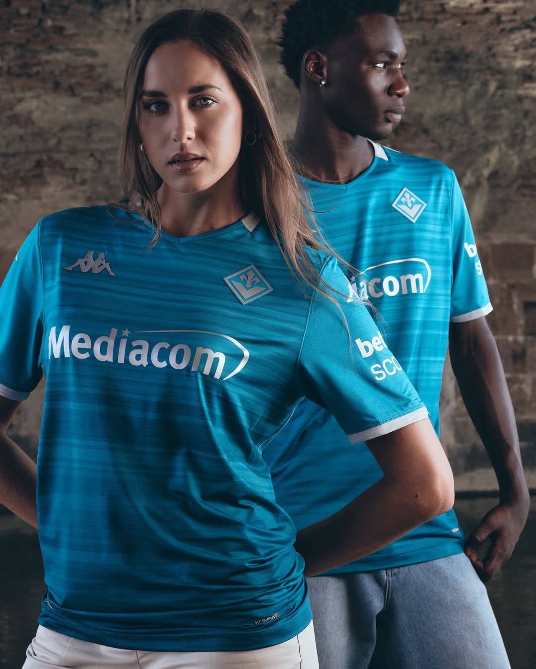 Maglie della Fiorentina 2025-2026: gli anni Novanta, Santa Maria Novella e l'Arno