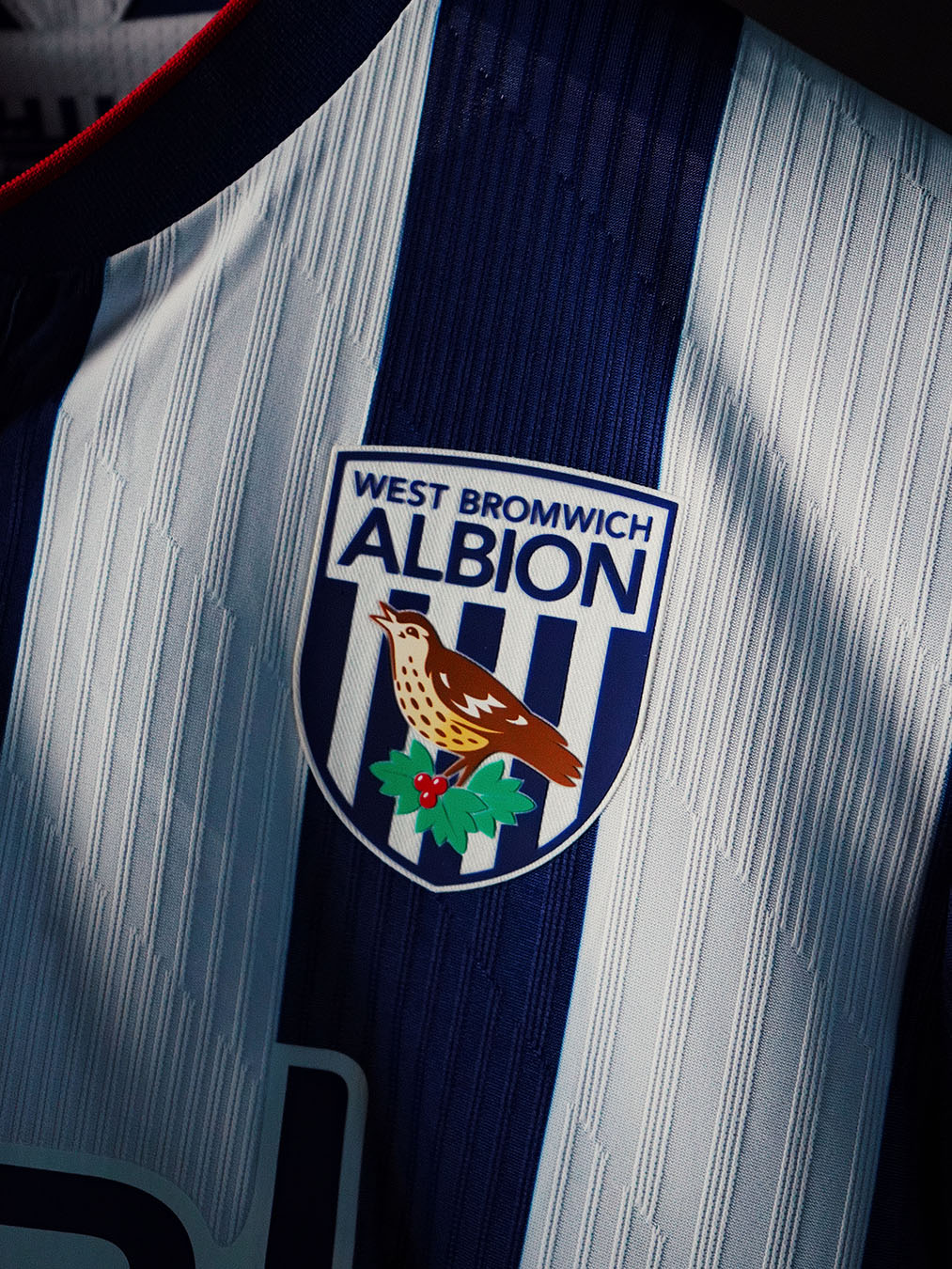 Maglie del West Bromwich Albion 2026-2027 firmate Macron