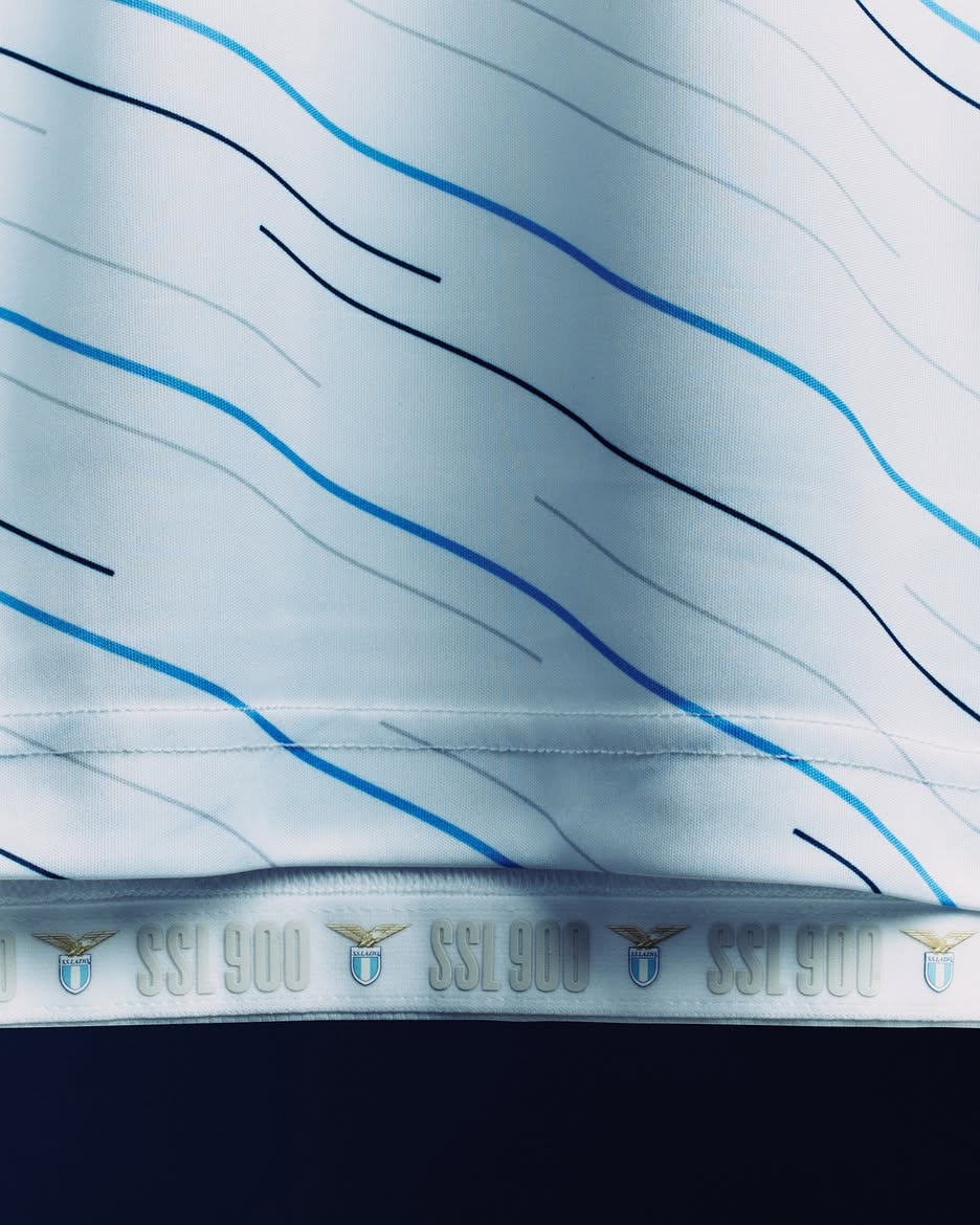 Maglie della SS Lazio 2026-2027 firmate Mizuno