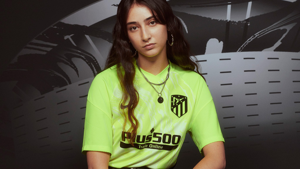 atletico-madrid-uitshirt-2020-2021-geel.jpg