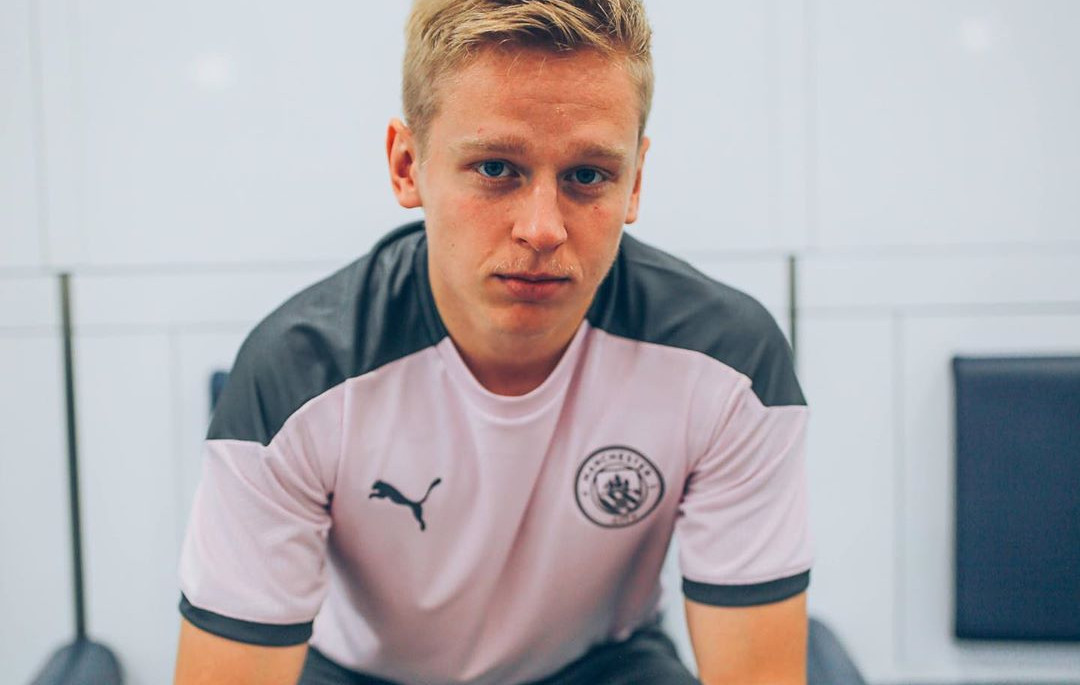 manchester-city-trainingspak-2020-21-roze.jpg