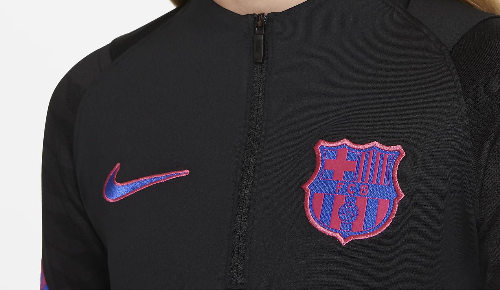 alle-fc-barcelona-trainingspakken-kinderen-2021-2022.jpg