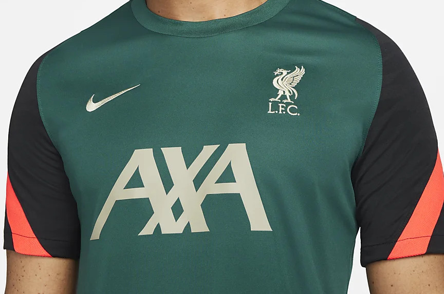 liverpool-trainingstenue-2022-groen.jpg