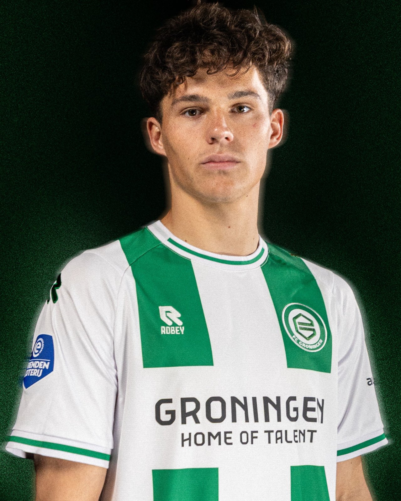 Maglie FC Groningen 2026-2027 omaggio alla G e al viola!
