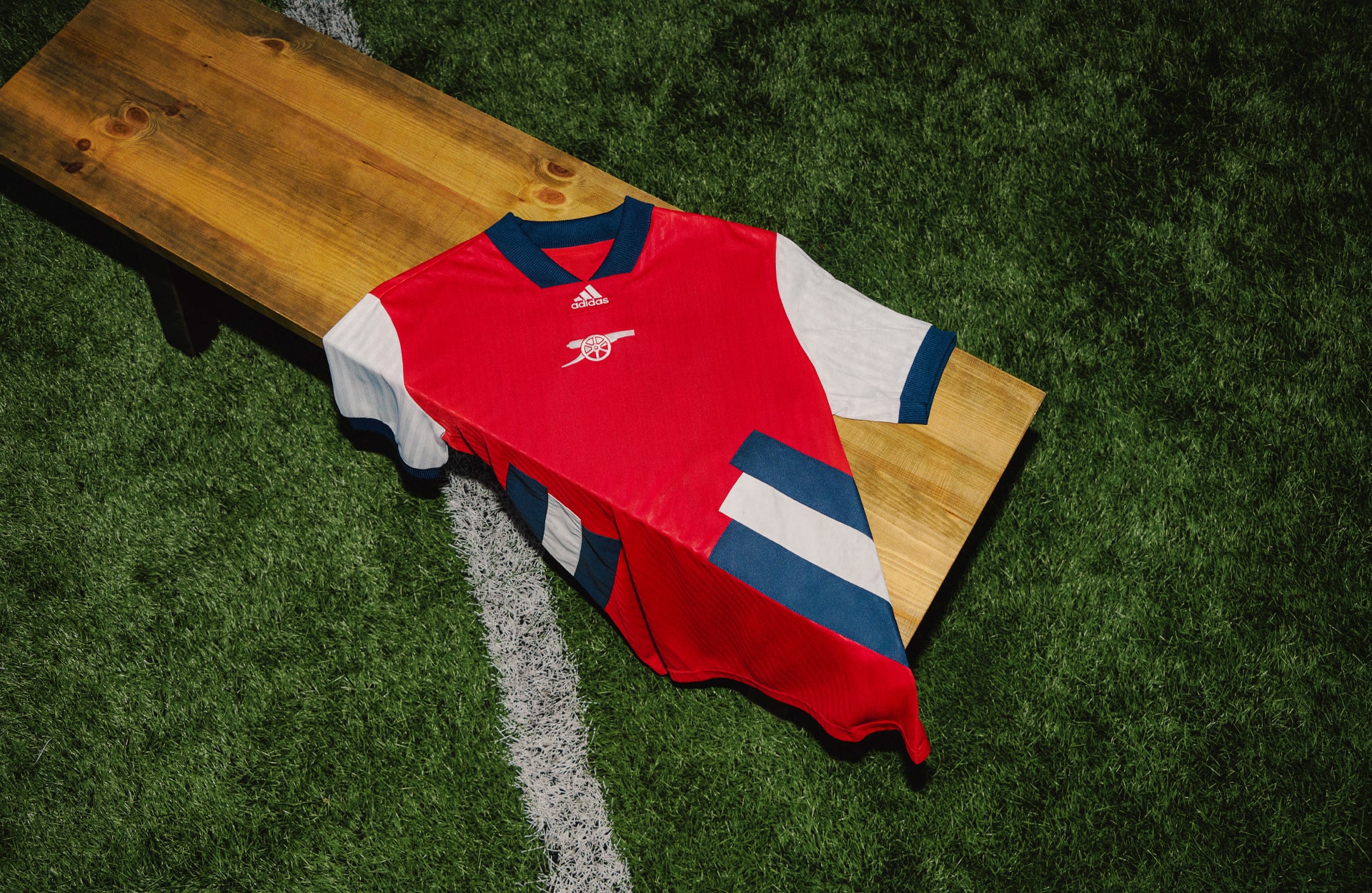arsenal-retro-voetbalshirt.jpg