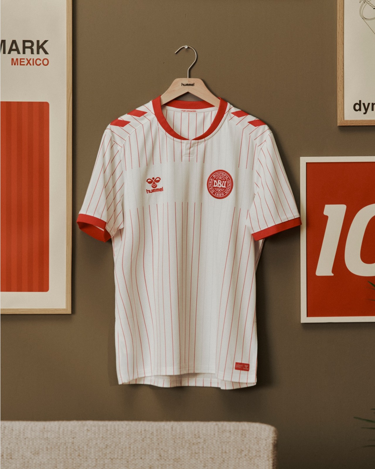 Le maglie Danimarca 2026-2027 di Hummel