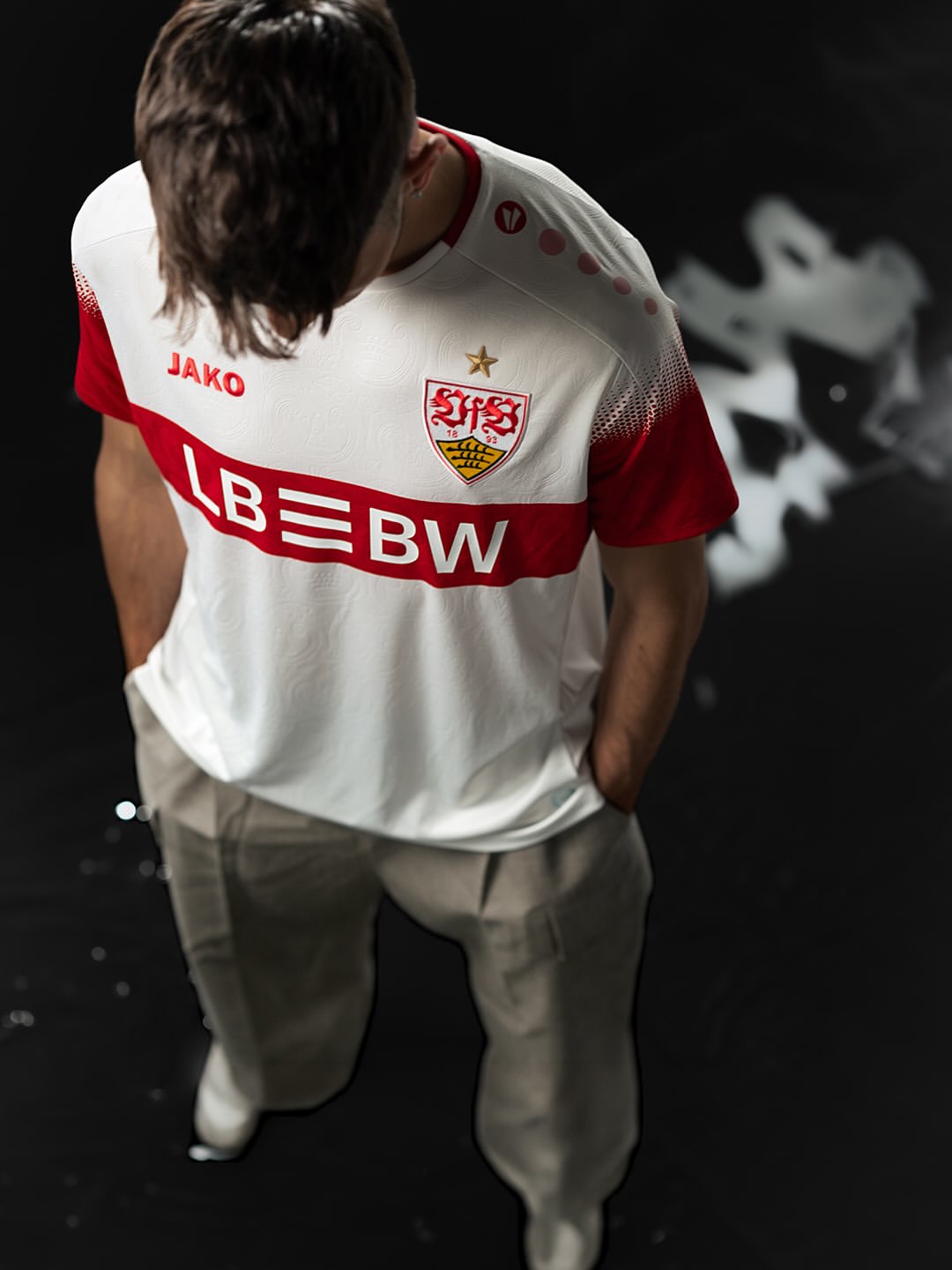 Maglia home VfB Stoccarda 2026-2027 omaggio a Bad Cannstatt