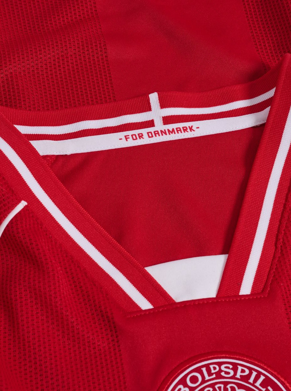 Le maglie Danimarca 2026-2027 di Hummel