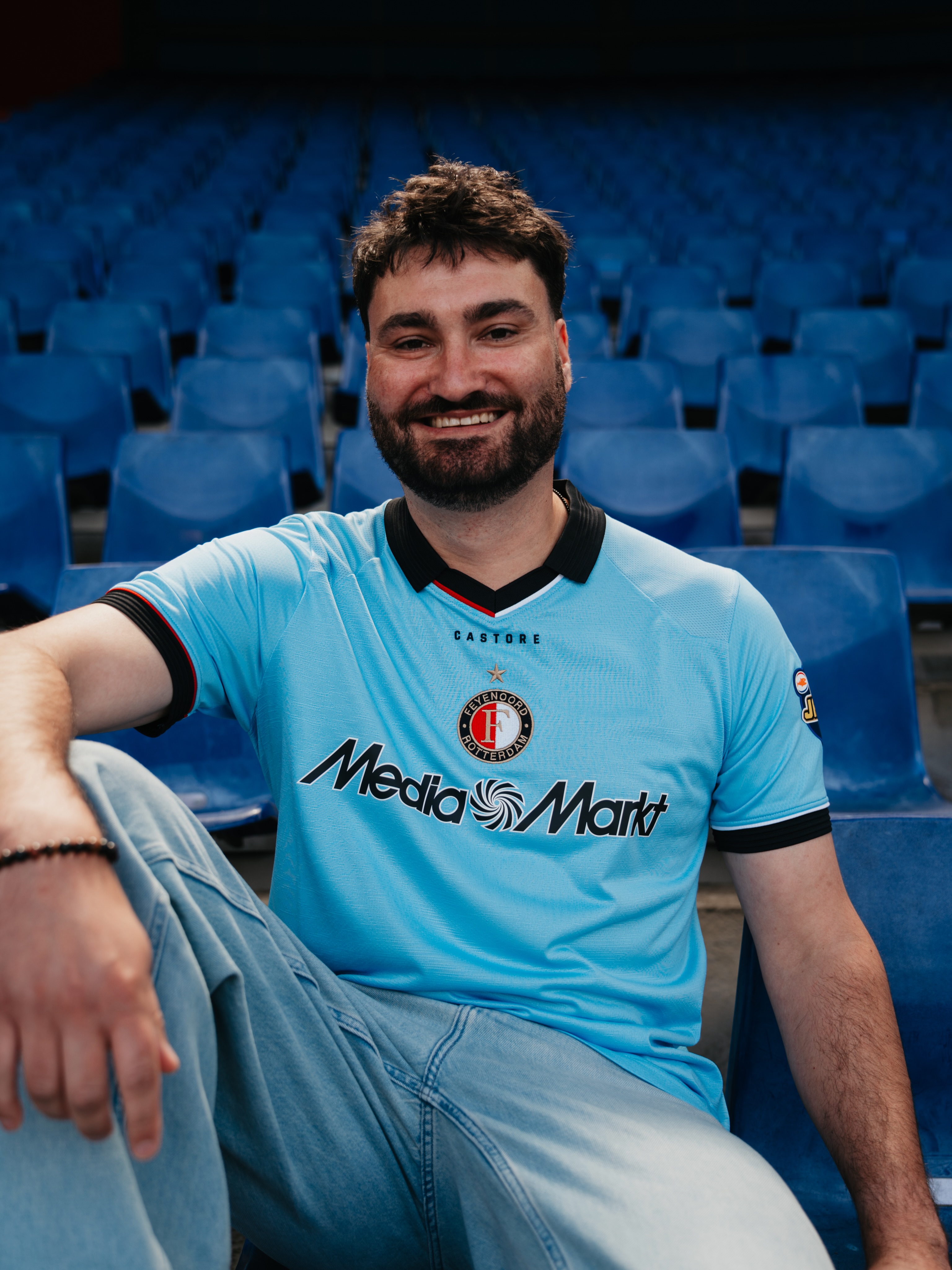 Maglia away del Feyenoord 2026-2027 omaggio alla Coppa UEFA 2002