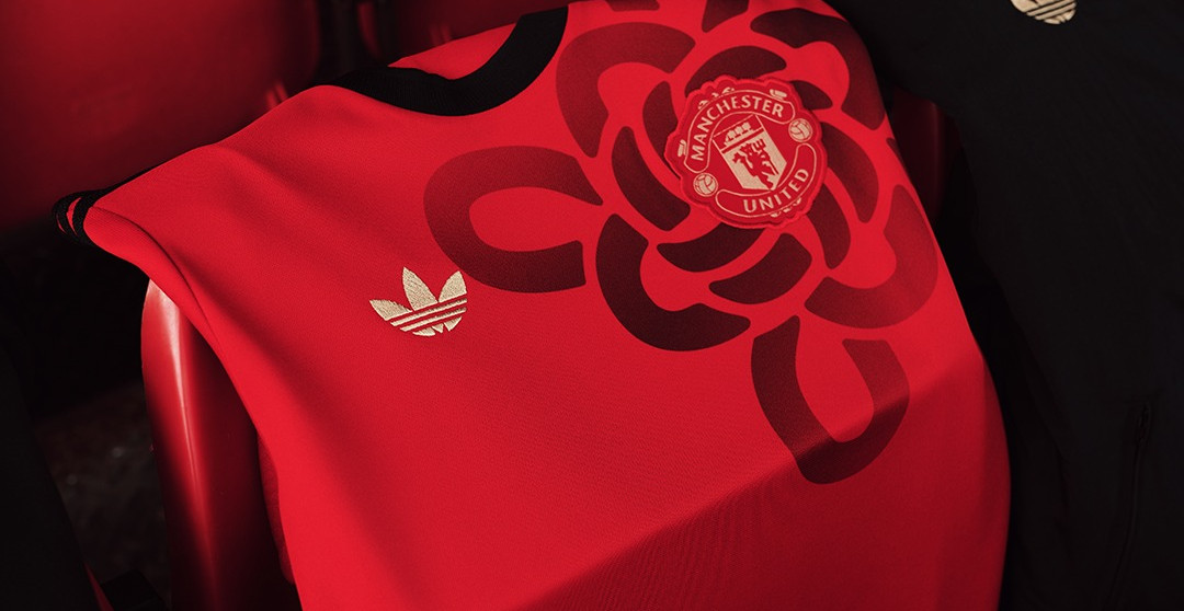 Manchester United Lucky Knot Shirt