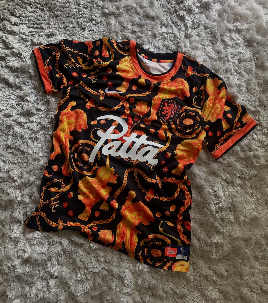 Ecco la maglia warming-up dei Paesi Bassi 2026-2027 di Patta