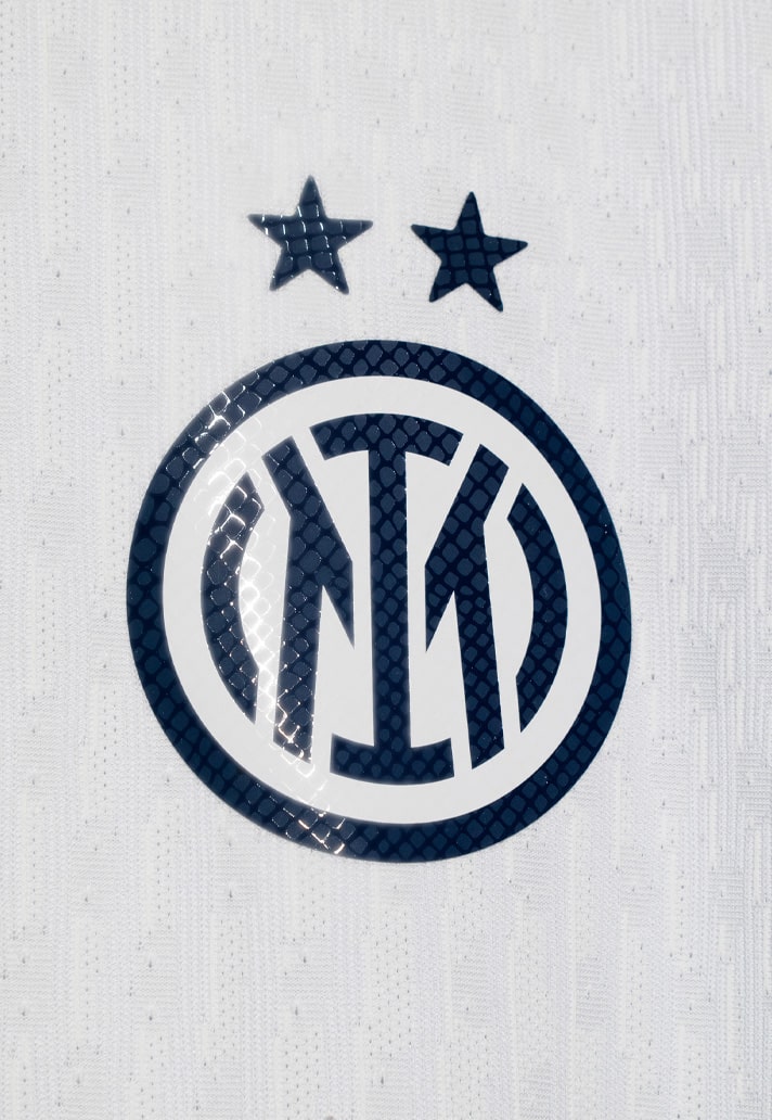 Maglia away dell’Inter 2024-2025: l’eleganza milanese secondo Nike