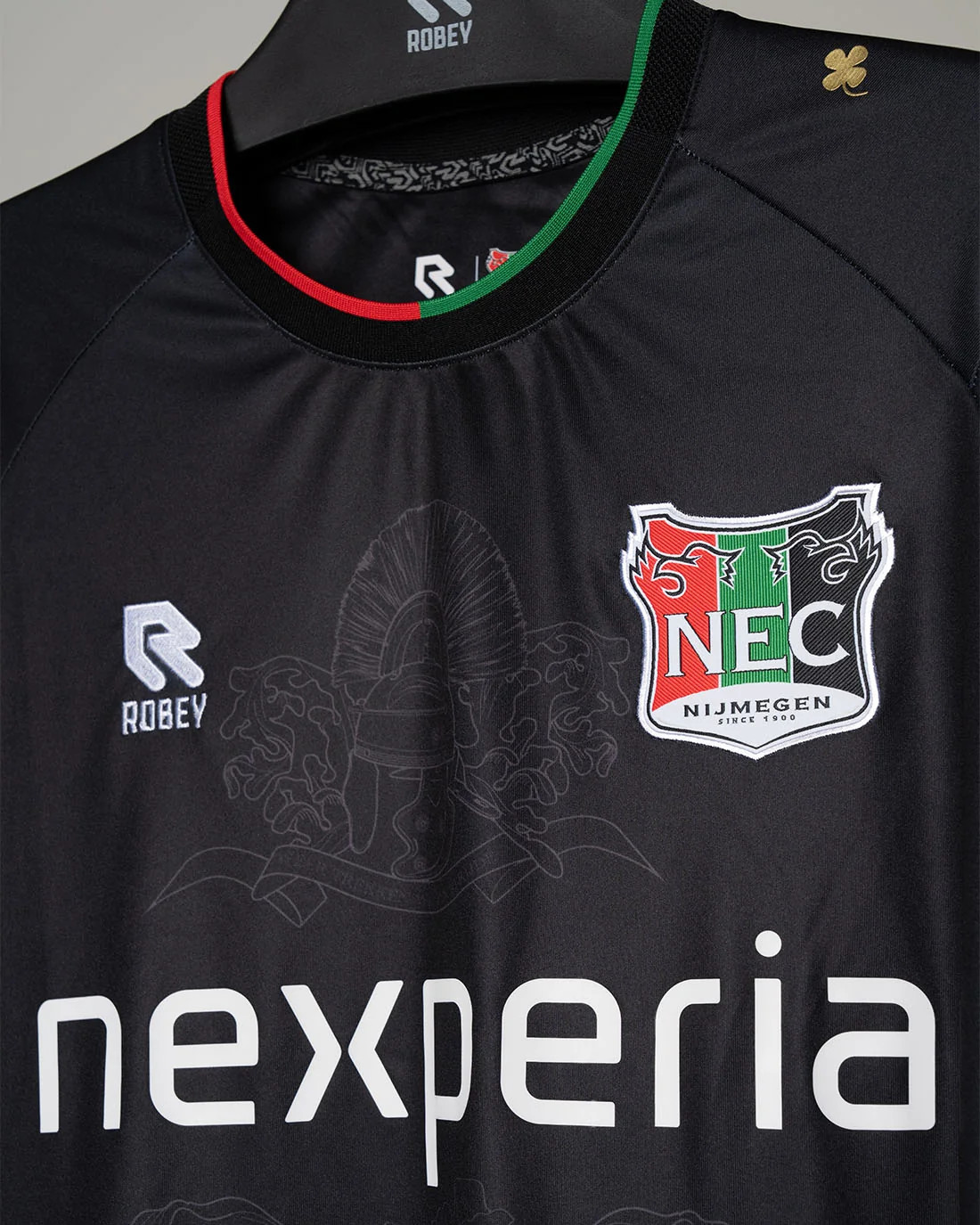 Maglie del N.E.C. Nijmegen 2026-2027 all'insegna dell'arte!