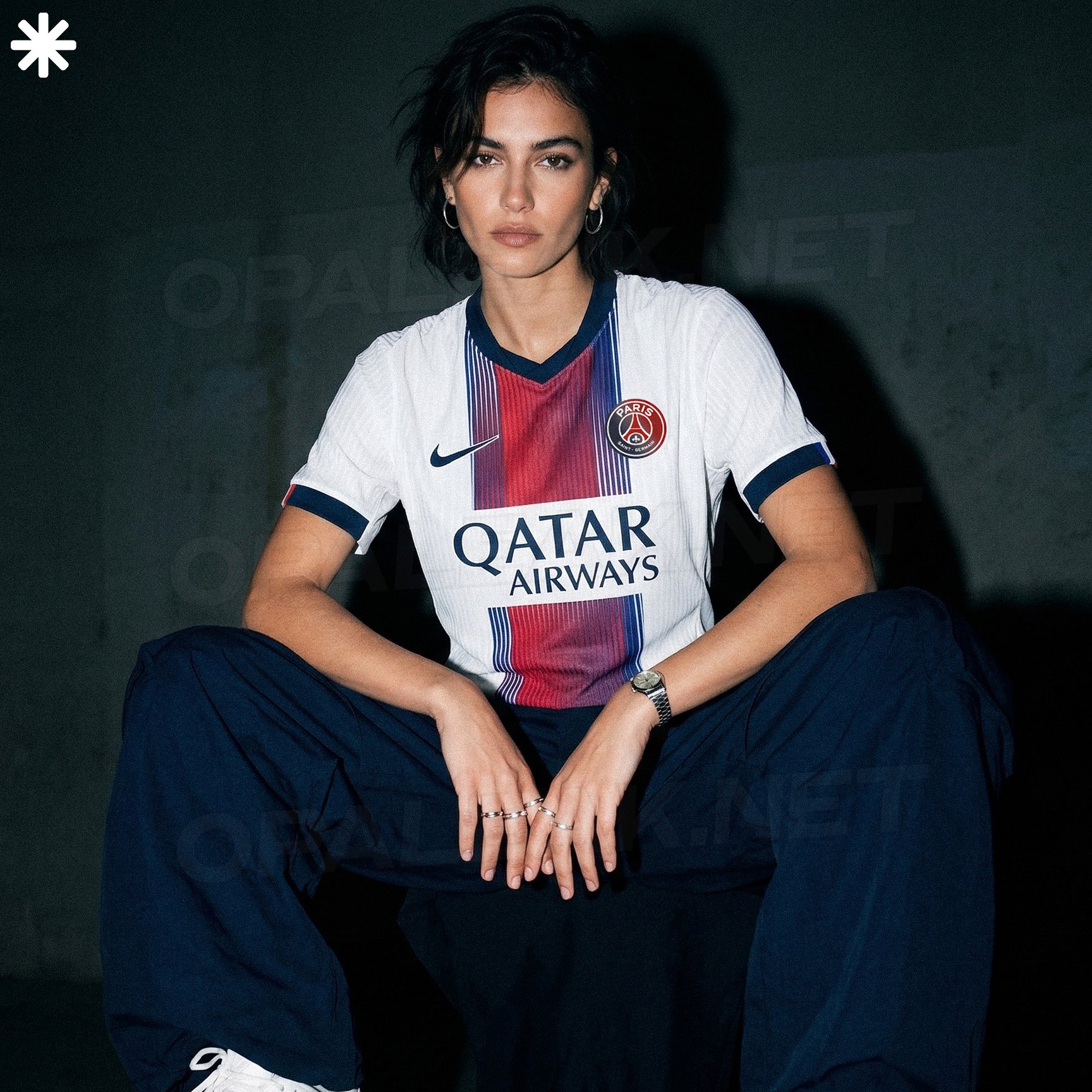 Maglia away del Paris Saint-Germain 2026-2027: il design Hechter incontra la Ville Lumière
