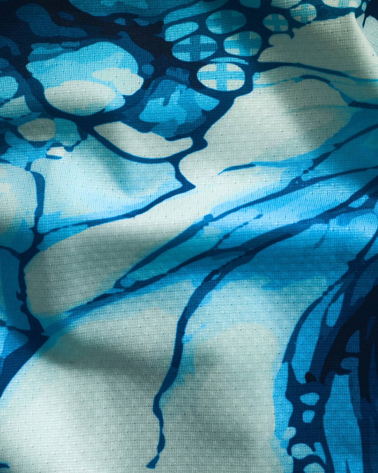 Maglie del Bayer Leverkusen 2026-2027 ispirate alla BayArena e a 'City of Colours'
