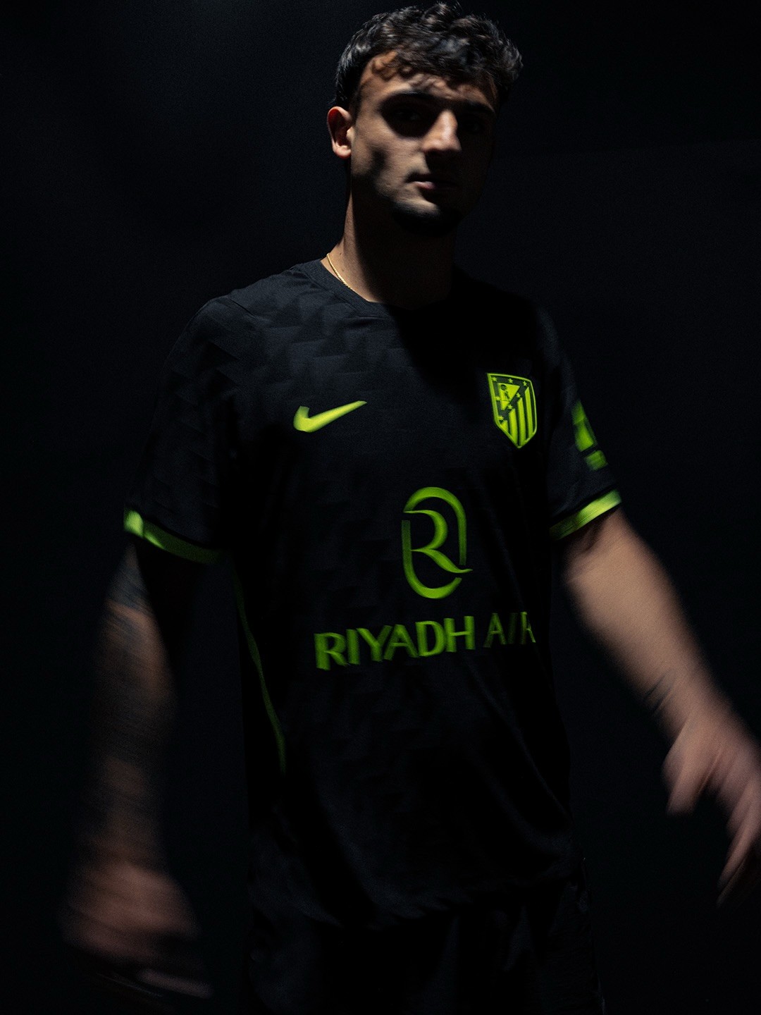 Maglia away Atlético Madrid 2026-2027 ispirata alla vita notturna