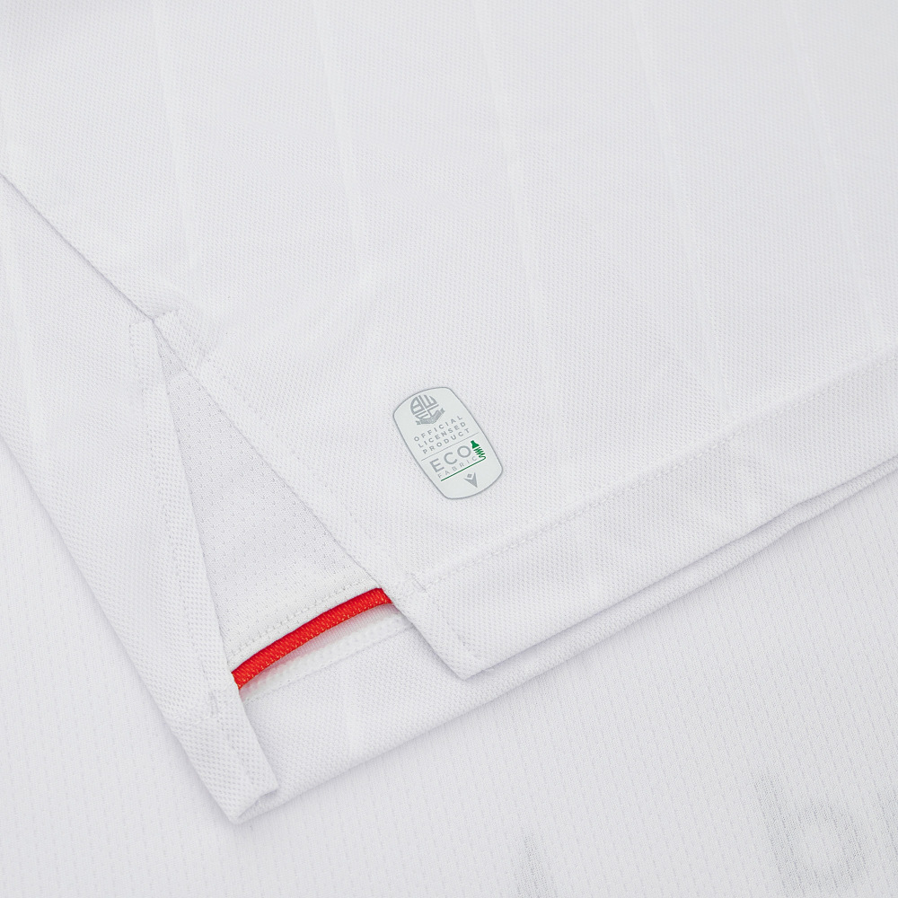 Maglia home Bolton Wanderers 2026-2027 ispirata alla maglia del 2006
