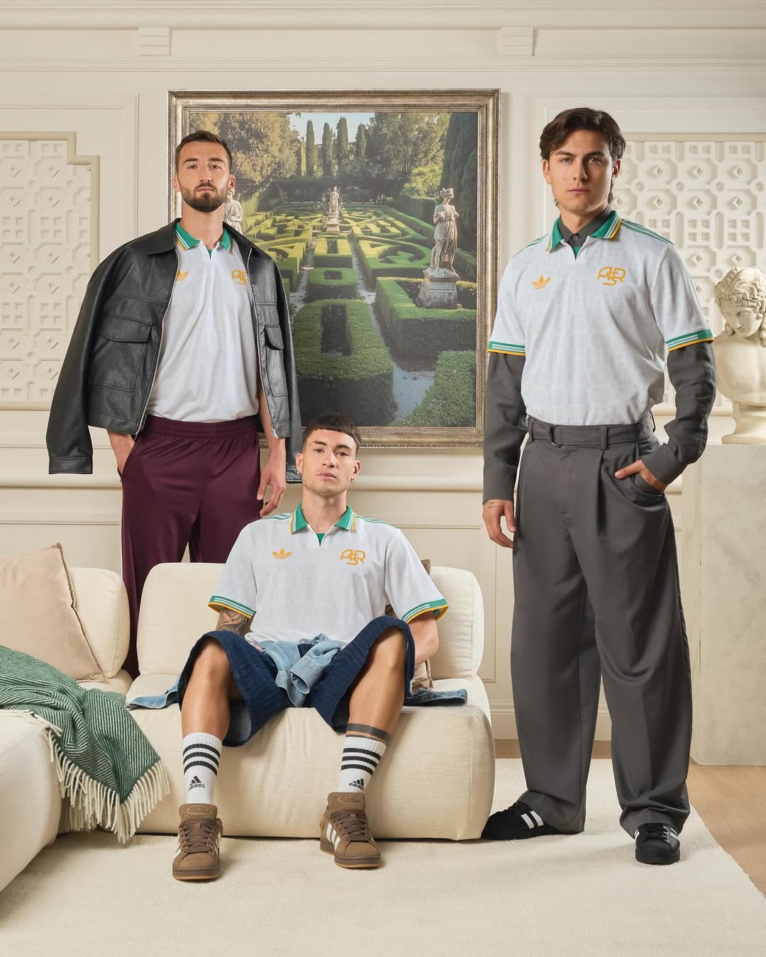 Terza maglia dell'AS Roma 2025-2026: i giardini di Roma e il ritorno del trifoglio adidas