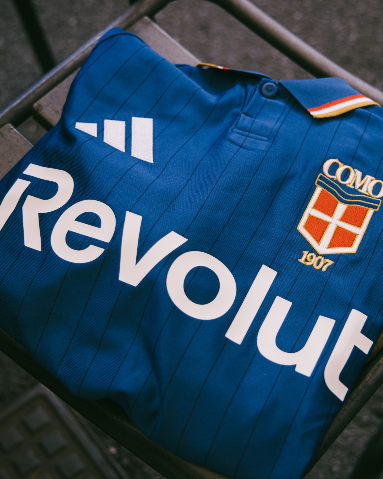 Maglie del Como 1907 2026-2027 omaggio alla città