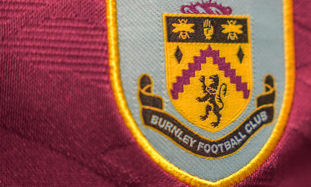 Burnley Voetbalshirts 2023 2024