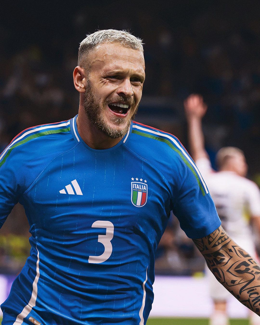 Maglia home dell’Italia 2024-2025: il DNA azzurro secondo adidas