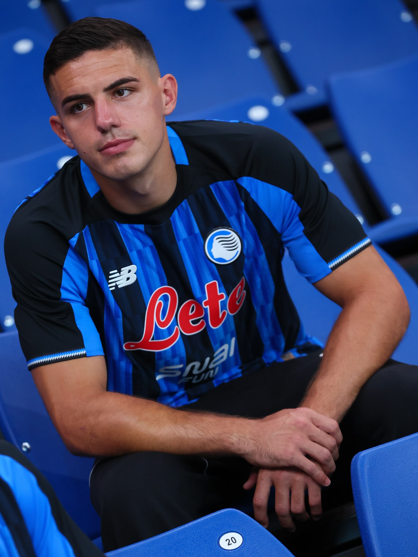Maglia home dell Atalanta Bergamo 2026-2027 firmata New Balance