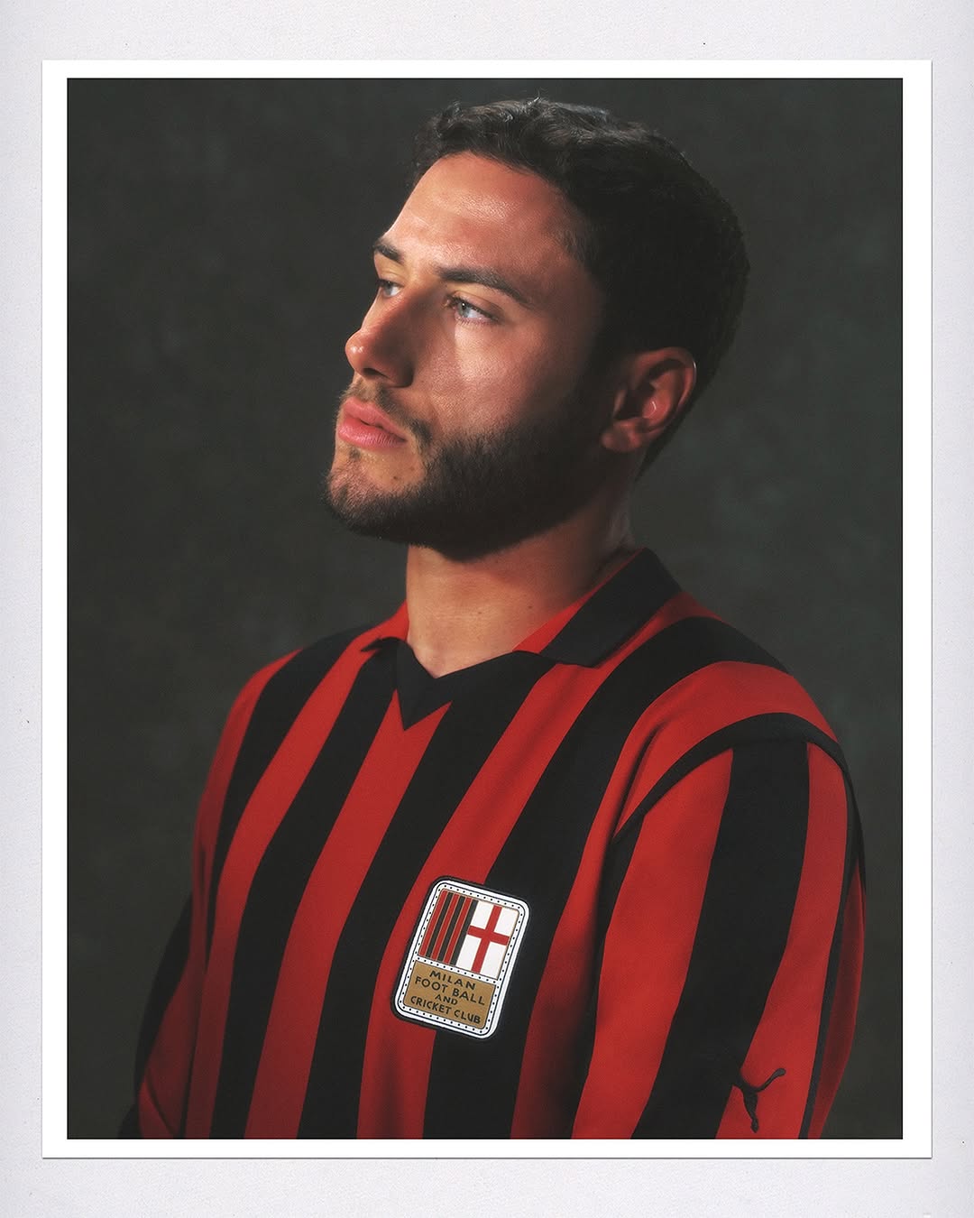 Il Milan celebra i 125 anni con una maglia disegnata dai tifosi