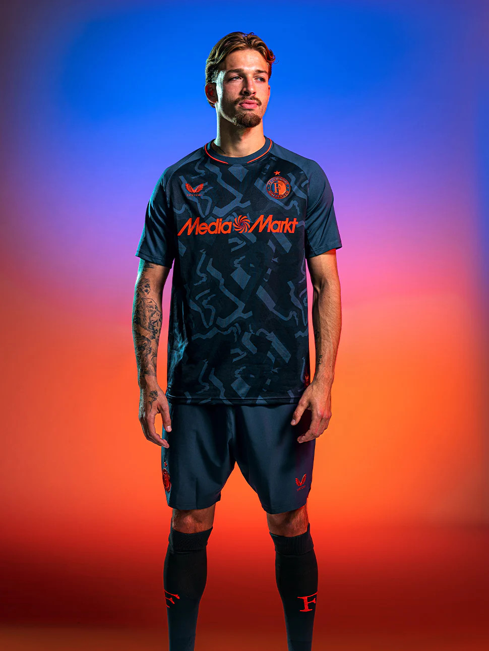 Maglia third Feyenoord 2026-2027 navy con dettagli arancioni!
