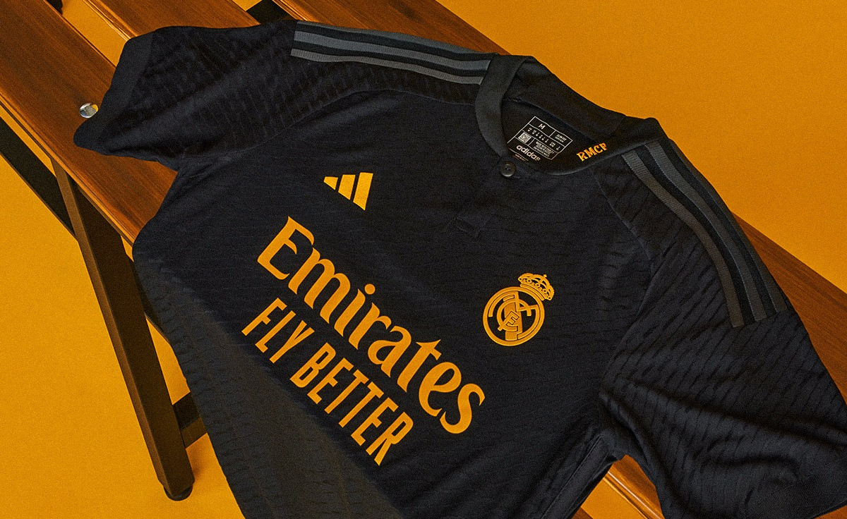 Real Madrid 3E Voetbalshirt 2023 2024 B
