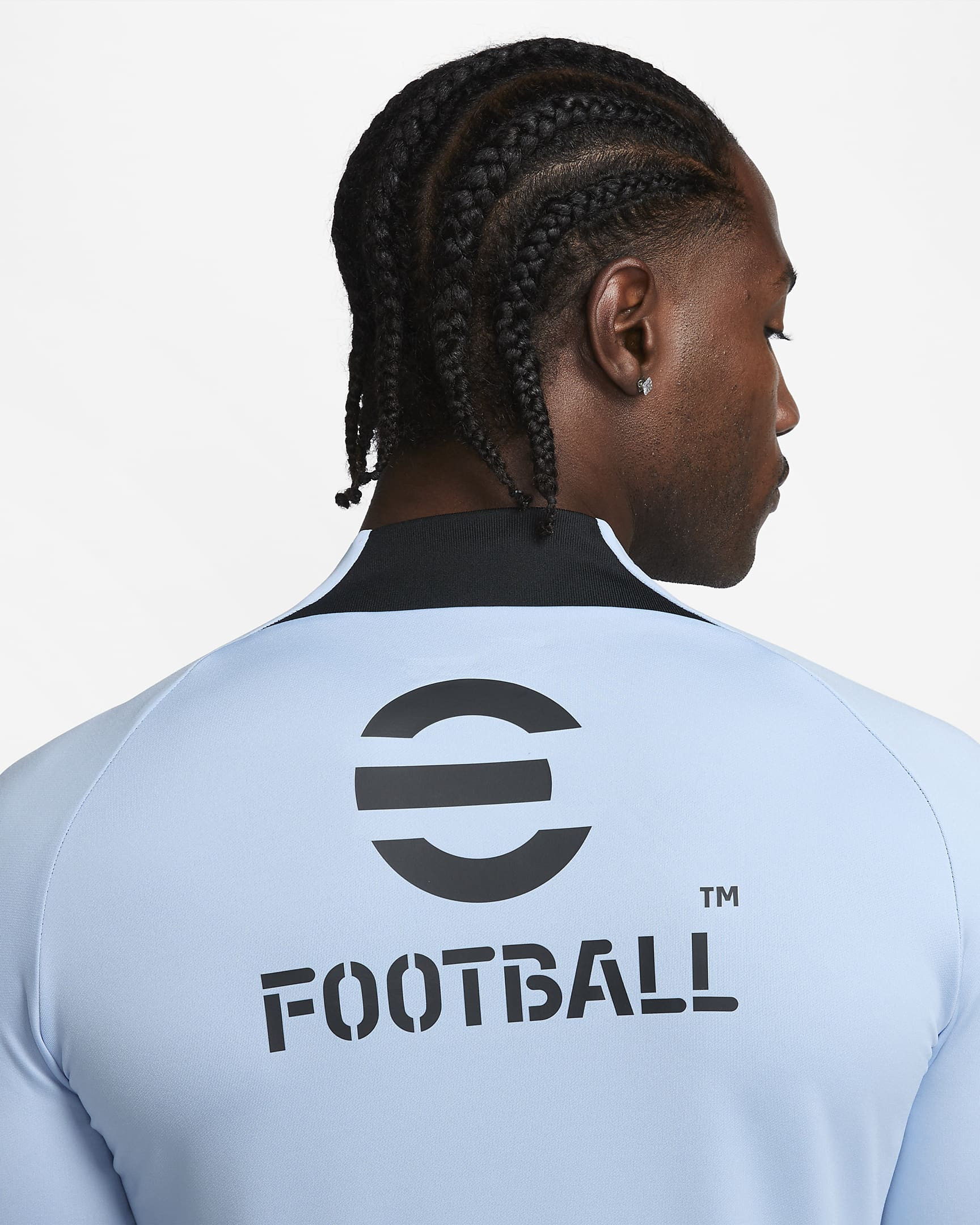 Tuta d'allenamento dell'Inter 2023-2024: il Lyon Blue di Nike