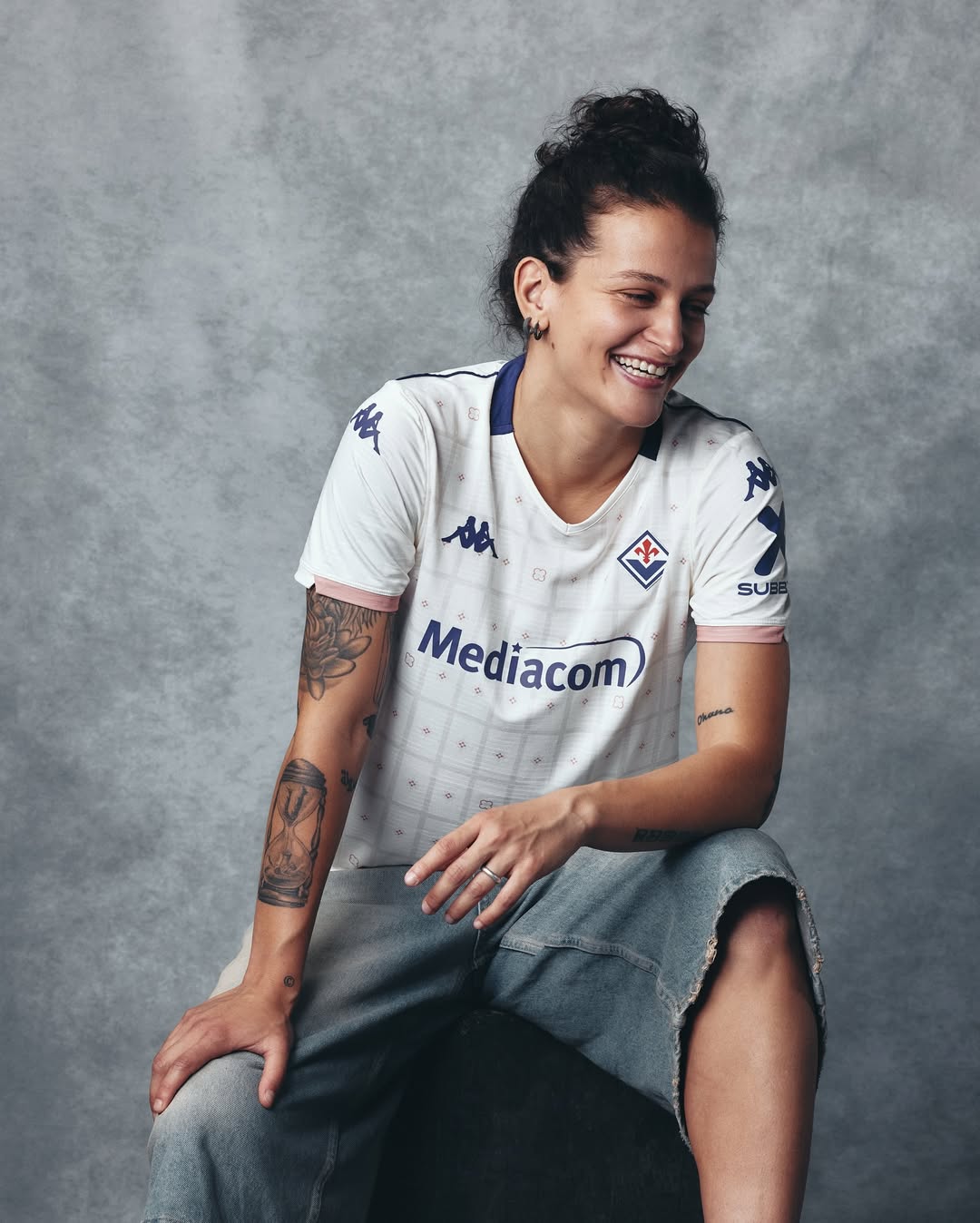 Maglie della Fiorentina 2025-2026: gli anni Novanta, Santa Maria Novella e l'Arno