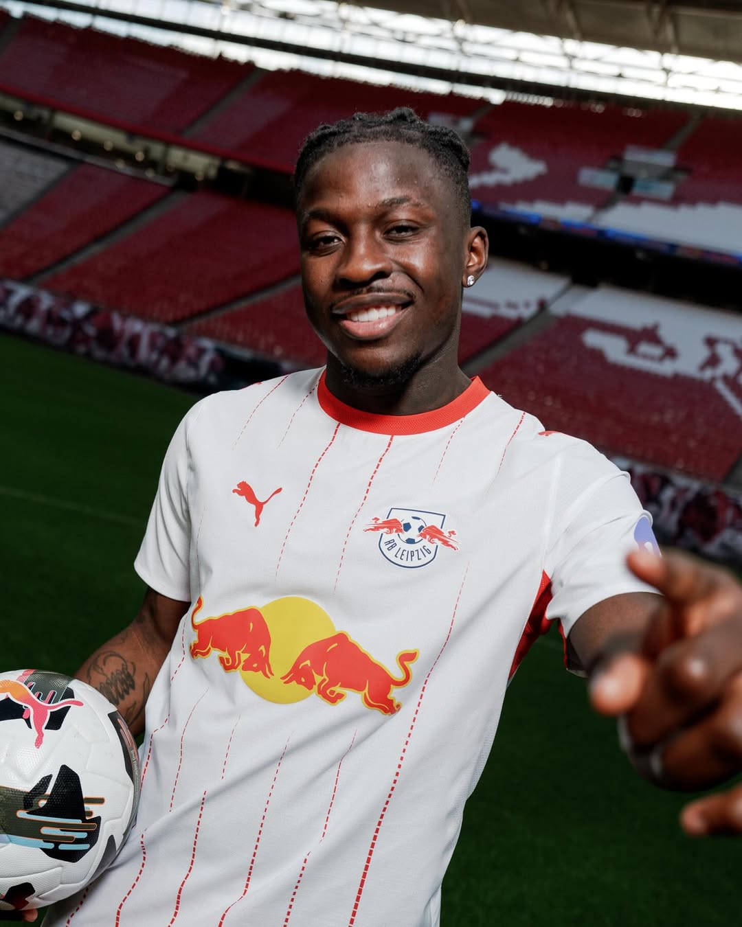 Maglia home Red Bull Leipzig 2026-2027 ispirata allo stadio