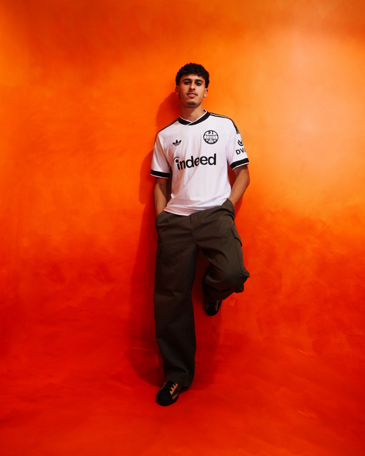Maglie Eintracht Frankfurt 2026-2027 celebrano il club e la citta