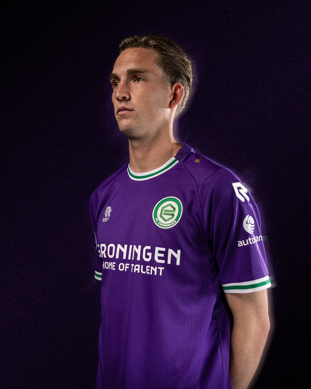 Maglie FC Groningen 2026-2027 omaggio alla G e al viola!