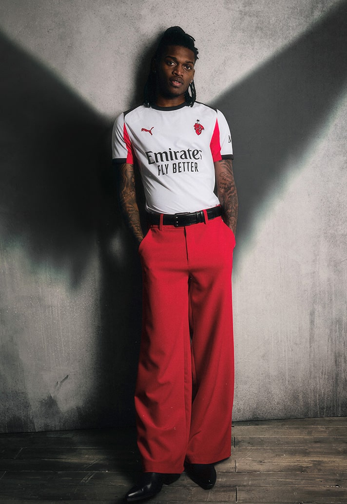 Maglia away del Milan 2025-2026: il Diavoletto torna sul petto