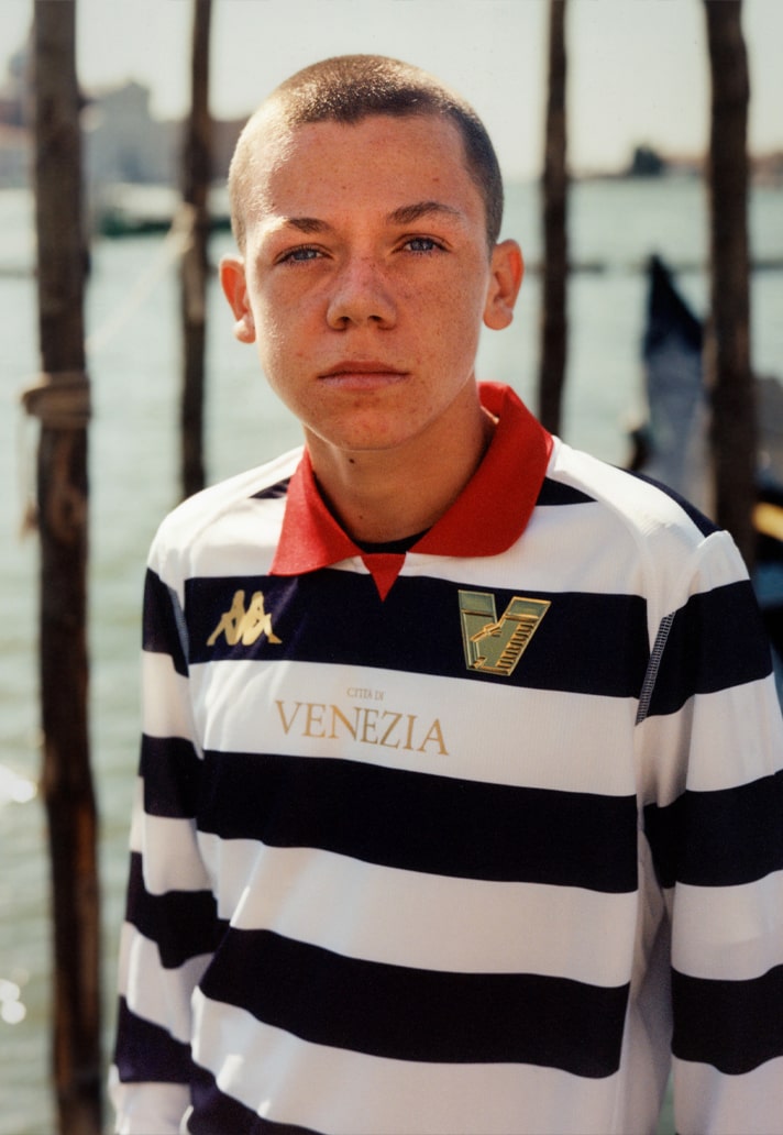 Maglie del Venezia FC 2023-2024: Kappa e Studio Borsche tra Scarpa e gondolieri