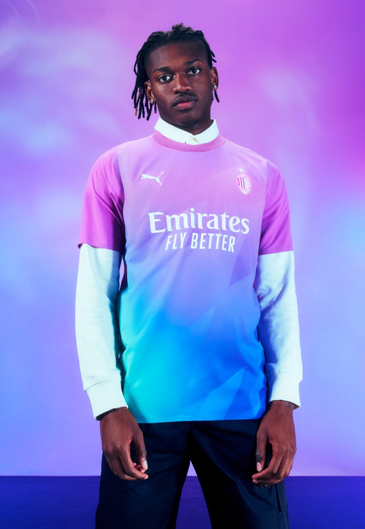 Terza maglia del Milan 2023-2024: il viola dell'inclusione firmato Puma